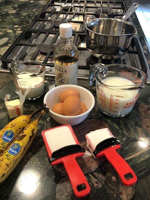 Ingredients for banana cream pie