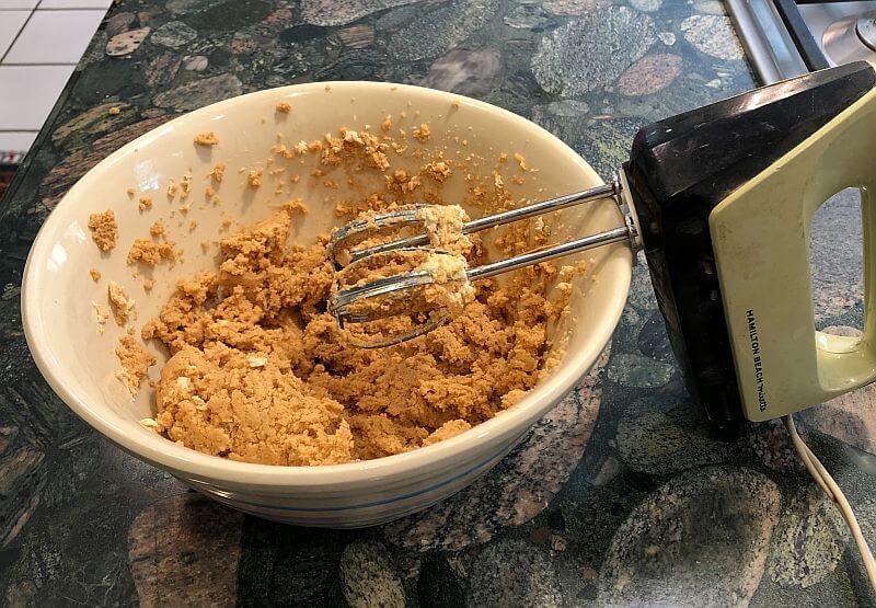 mixing chocolate peanut butter pie ingredients